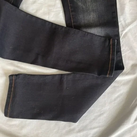 Dark blue stretchy skinny jeans with faded designer spots never worn size 3 - Picture 2 of 6